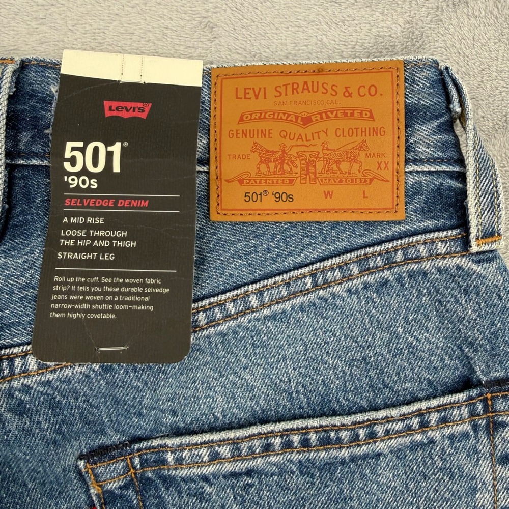 Levi's 501 '90s Selvedge Denim Light Wash Straight Leg Jeans Women's Sz W24 L30 - Picture 13 of 15